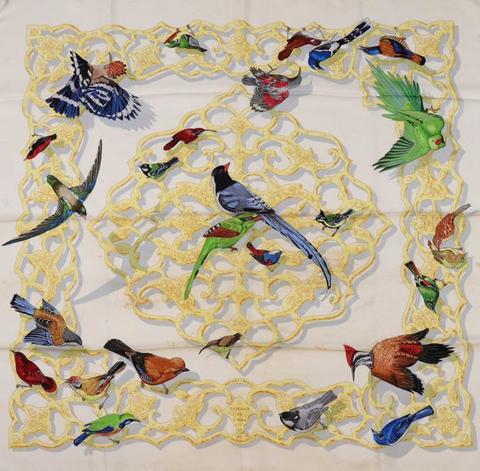 A variation of the Hermès scarf `Oiseaux de l'inde et de l'himalaya ` first edited in 2001 by `Catherine Baschet`