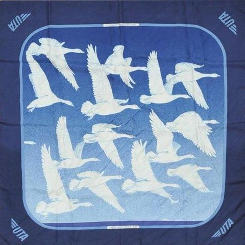 A variation of the Hermès scarf `Oiseaux migrateurs ` first edited in 1977 by `Caty Latham`