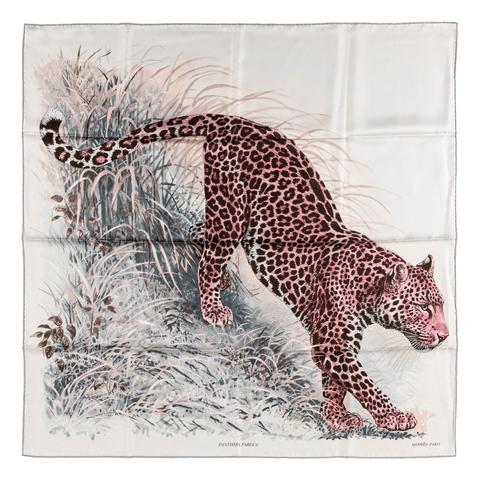A variation of the Hermès scarf `Panthera pardus ` first edited in 2016 by `Robert Dallet`