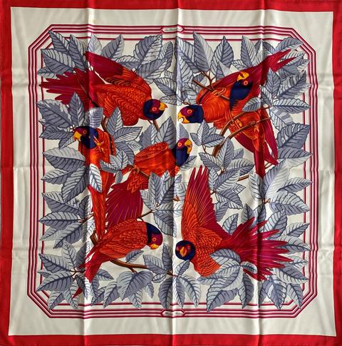 A variation of the Hermès scarf `Les perroquets ` first edited in 1984 by `Joachim Metz`