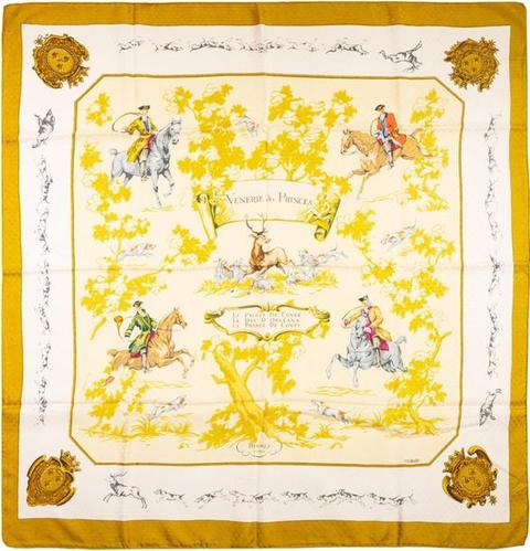 A variation of the Hermès scarf `Vénerie des princes ` first edited in 1956 by `Charles-Jean Hallo`