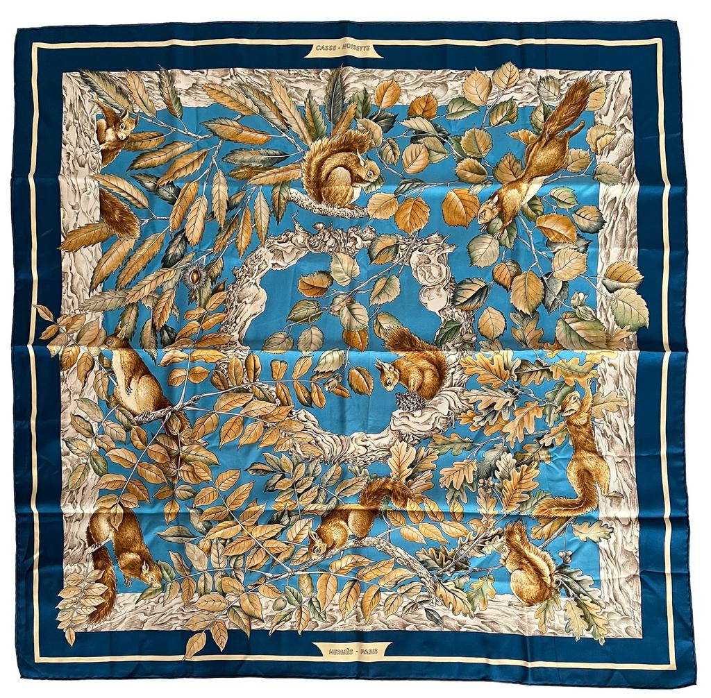 Casse-Noisette blue - Hermès Scarf Details | Scarf Sage