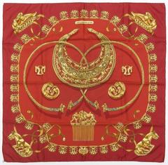 A variation of the Hermès scarf `Les cavaliers d'or ` first edited in 1975 by `Vladimir Rybaltchenko`