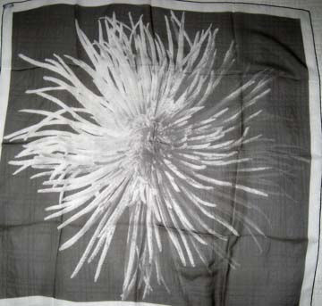 A variation of the Hermès scarf `Dahlia` first edited in 1954 by `Dessinateur inconnu`