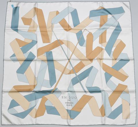 A variation of the Hermès scarf `En duo` first edited in 2007 by `Cyrille Diatkine`, `Sandy Queudrus`