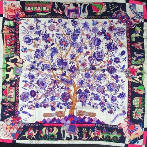 A variation of the Hermès scarf `Fantaisies indiennes ` first edited in 1985 by `Loïc Dubigeon`