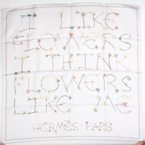 A variation of the Hermès scarf `I like flowers ` first edited in 2013 by `Leigh P. Cook`